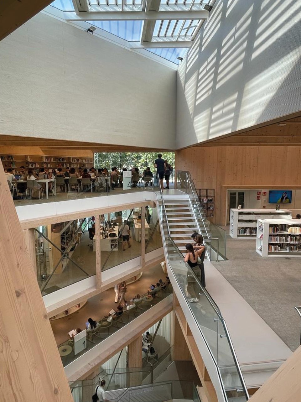 2023_11_22_Flyer_Biblioteca_Gabriel_Garcia_Marquez